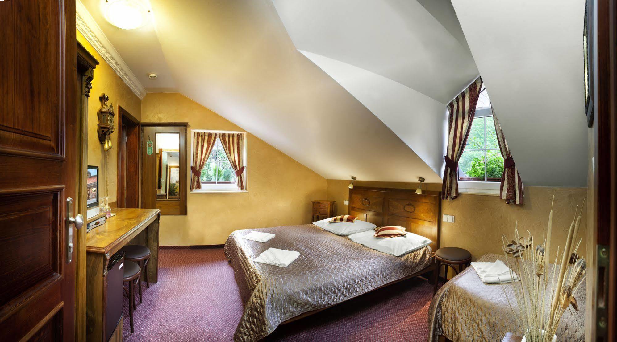 Hotel Karlstejn & Spa Esterno foto